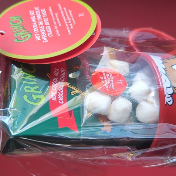 ❌SOLD❌The Grinch MAX Hot Cocoa Mug Set - Picture 2 of 4